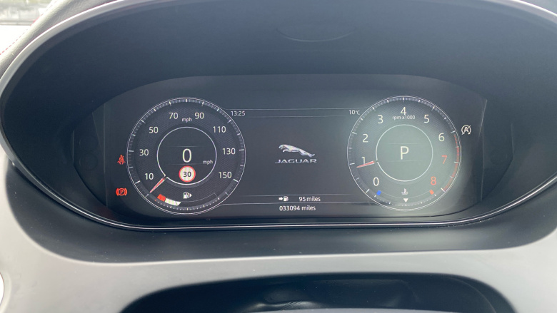 Jaguar E-Pace 2.0 [200] Chequered Flag Edition 5dr Auto Petrol Estate